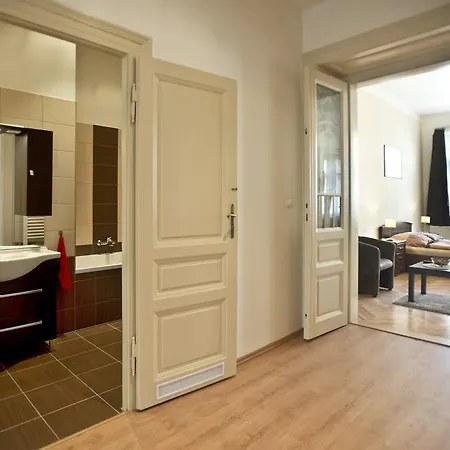 Apartment Charles Iv Prag